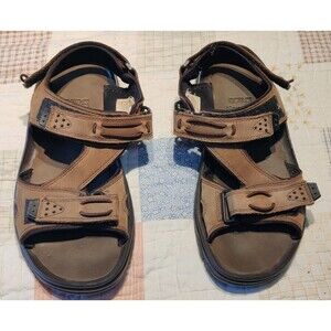 Men's 9M Bass Exterra AGT Brown Sandals-Hiking, Walking, Beach, Vacation